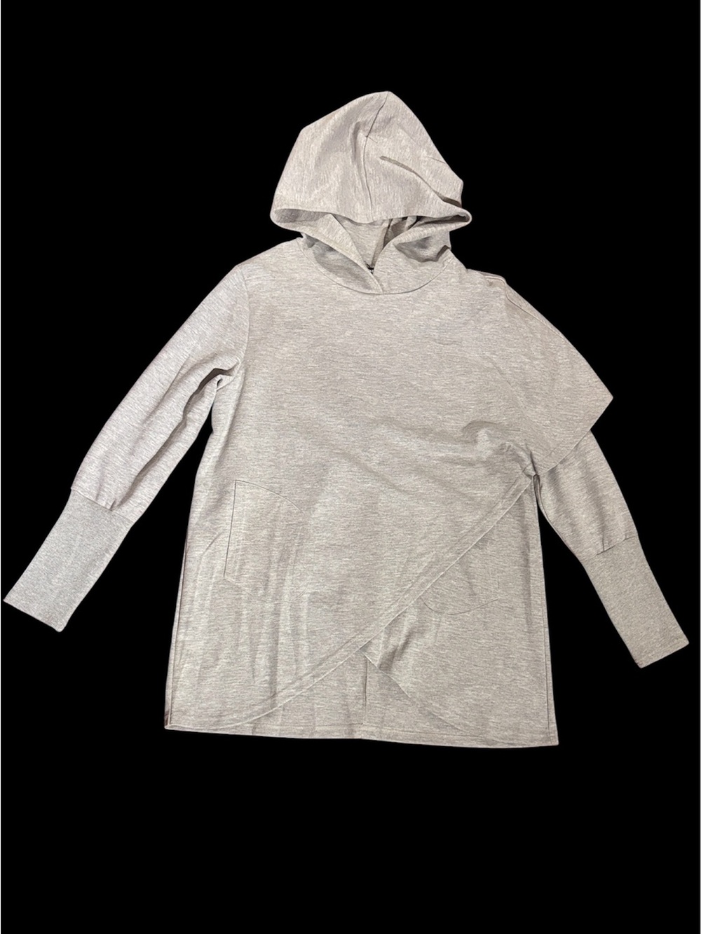 Gray heather Sheilay hoodie with asymmetrical hem and pockets